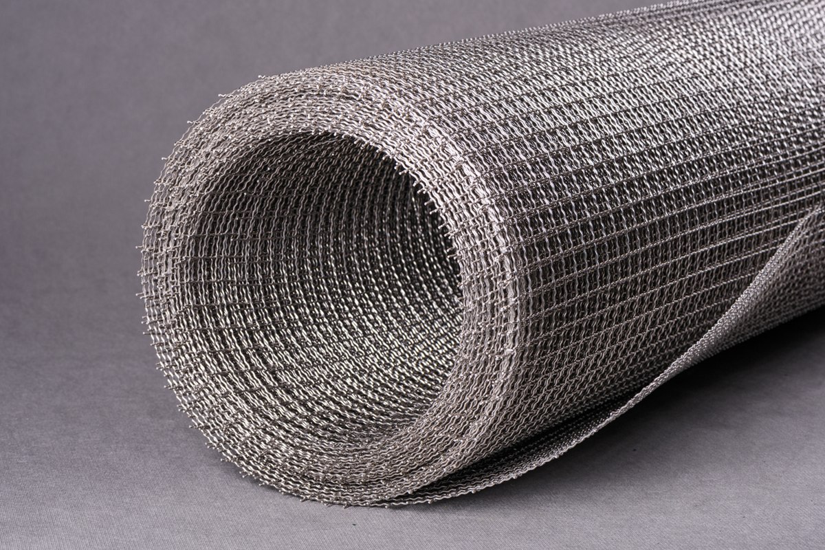 316 不銹鋼絲網:制造機制與性能優勢解析